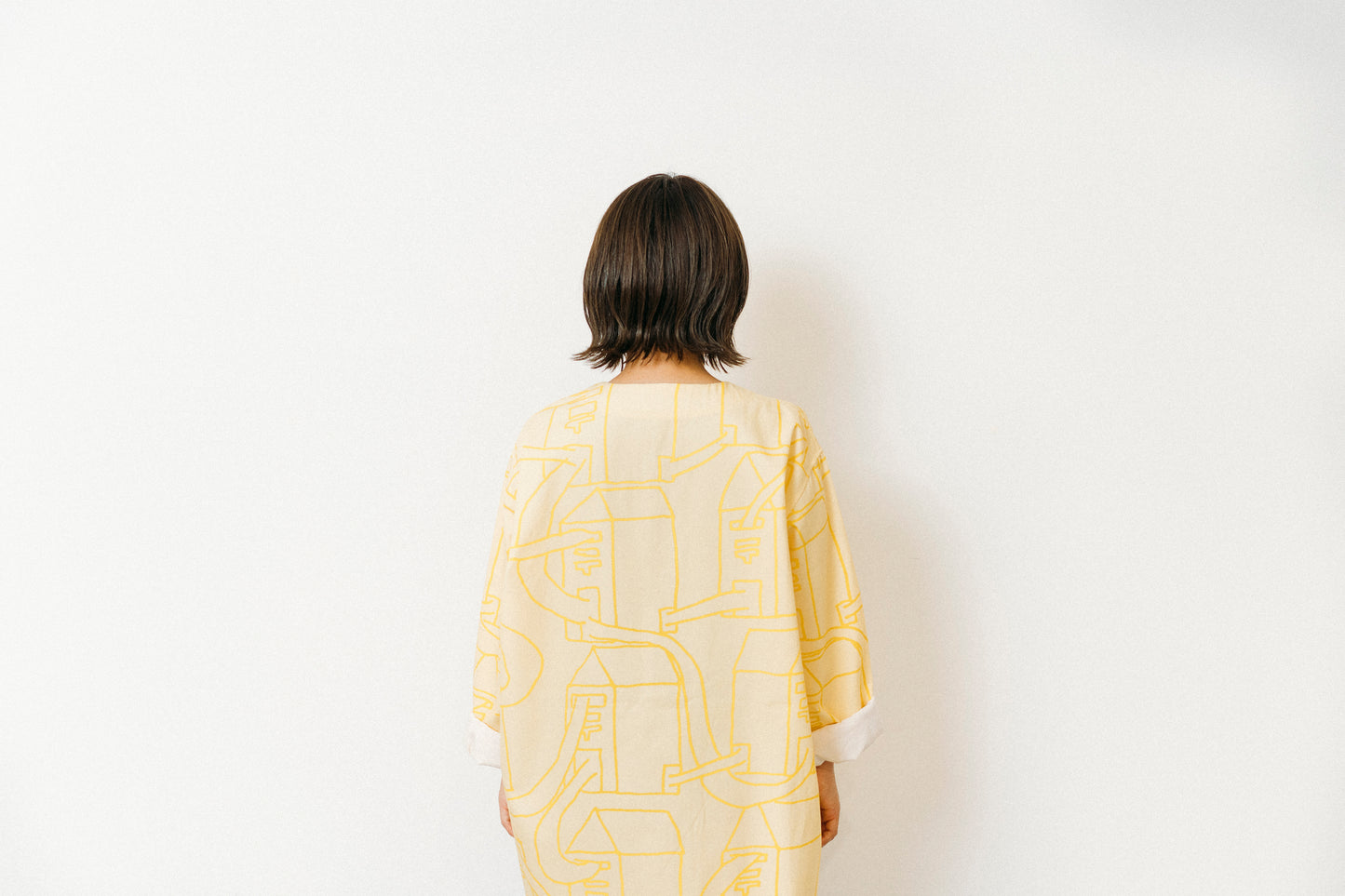 SHIRT 〈 post 〉yellow